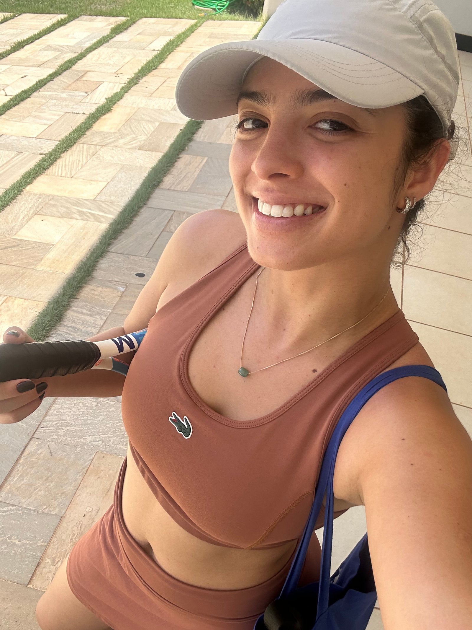 Jade Simony Vieira Domingues